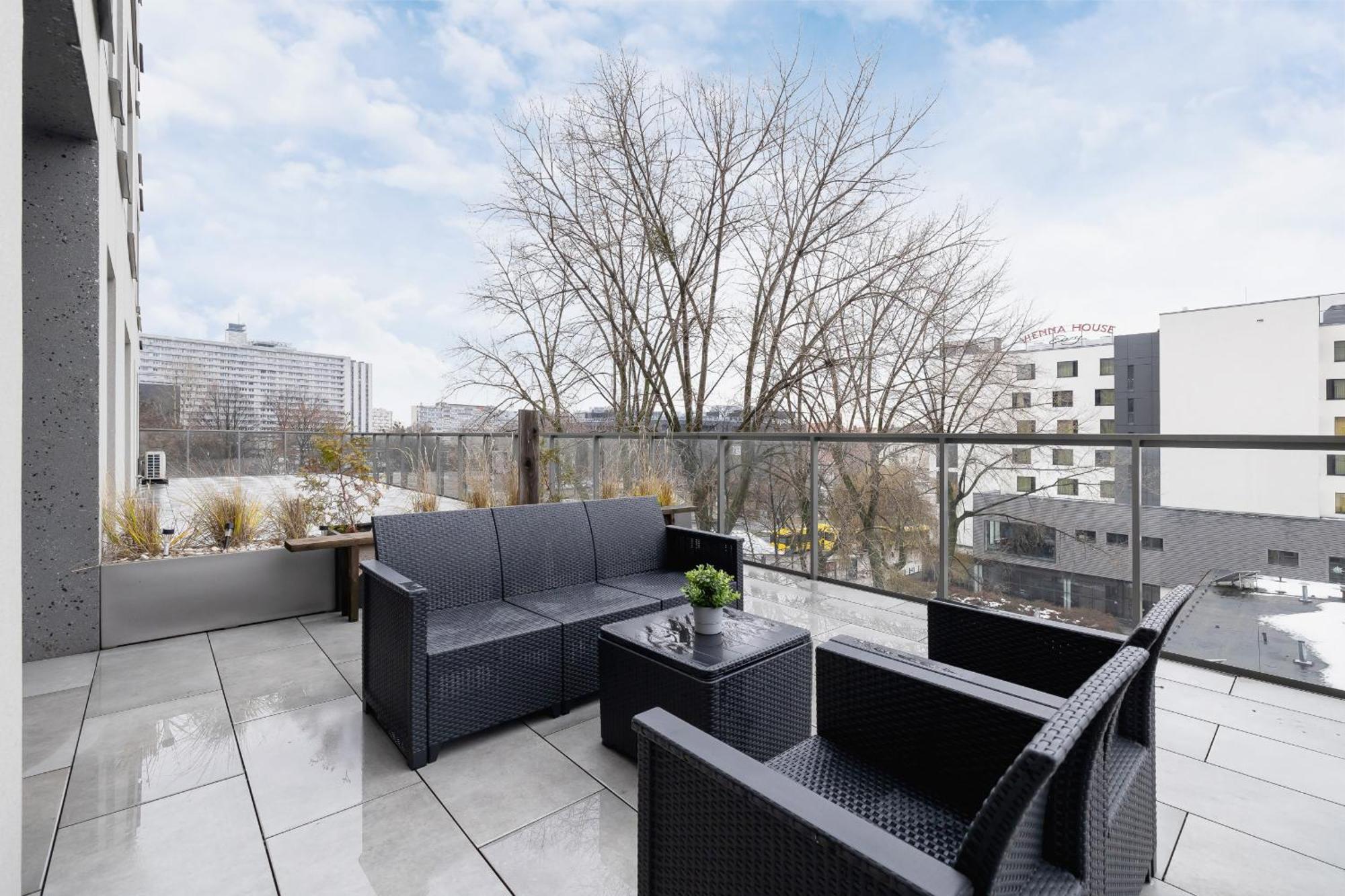 Exclusive Apartment In Katowice With Balcony, Parking, Gym And Sauna By Noclegi Renters Exterior photo